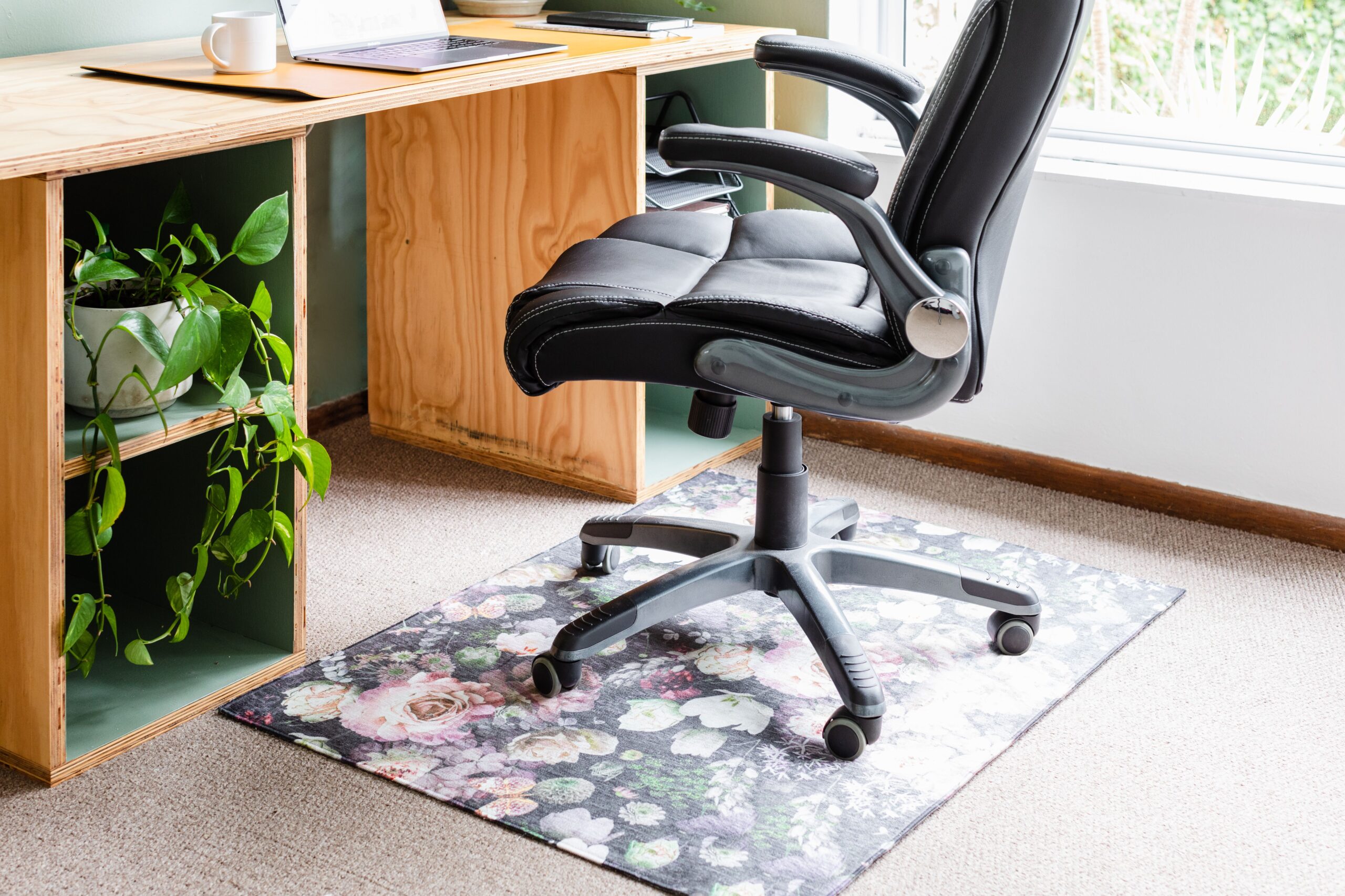 What Best Office Chair Mat on Medium Carpet?