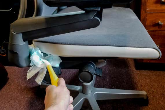 How to Clean Office Chair